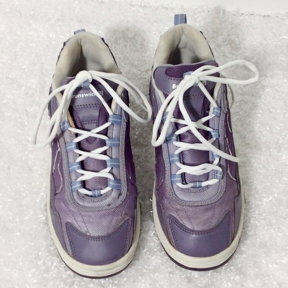 Brunswick Shoes - Brunswick Bowling Shoes 7.5 M
